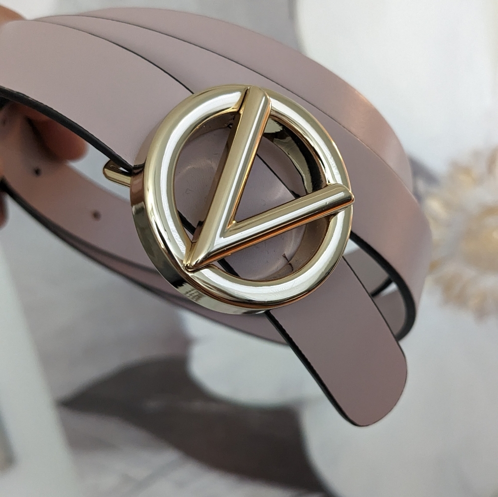MARIO VALENTINO SLIM LEATHER LAVENDER LOGO BELT SIZE LARGE + DUST BAG NWT ❤️